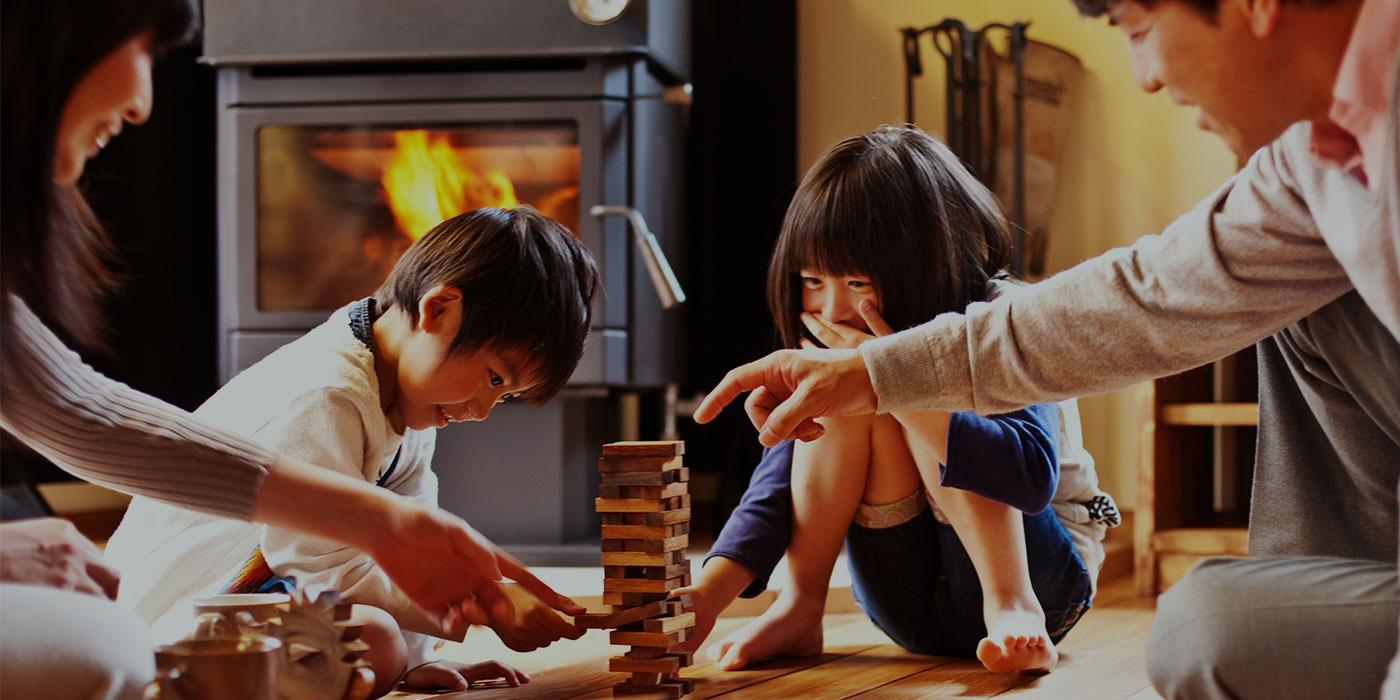 自然素材の木の家での暮らしの一コマ